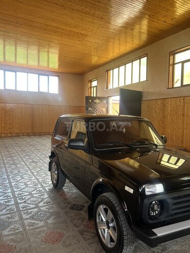 LADA (VAZ) Niva-3