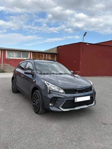 Kia Rio X-Line-1