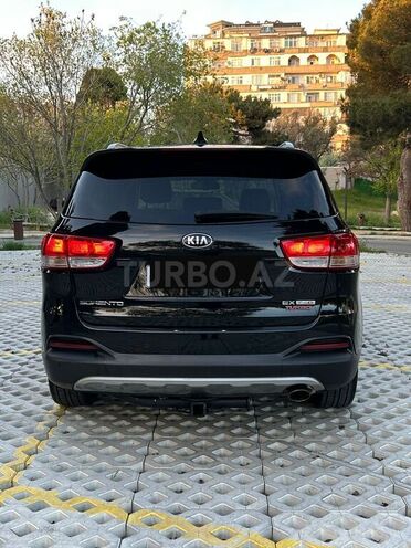 Kia Sorento-7