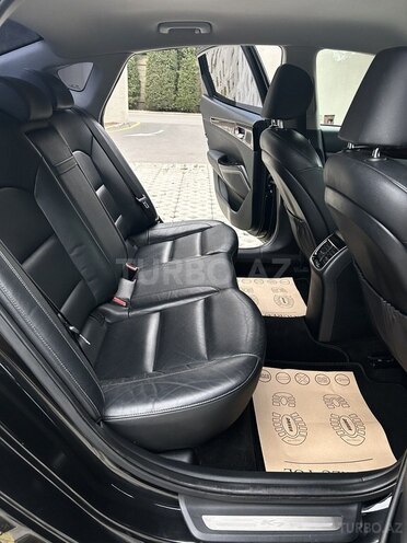 Kia K7-10