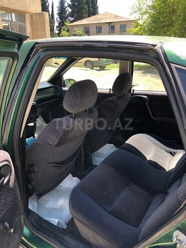 Opel Vectra-9
