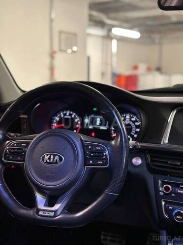 Kia Optima-15