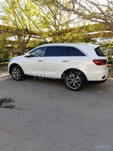 Kia Sorento-2