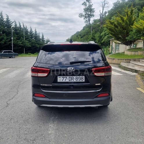 Kia Sorento-3