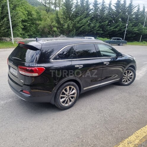 Kia Sorento-5