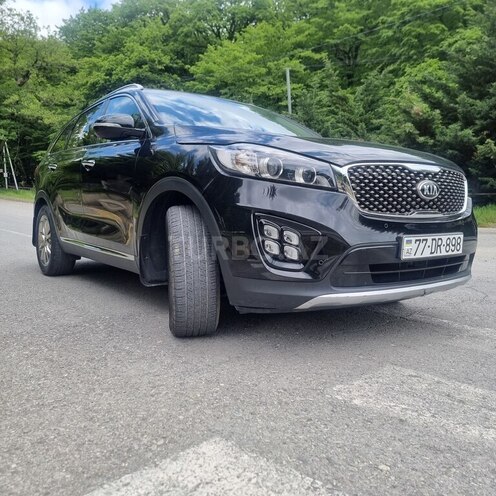 Kia Sorento-1
