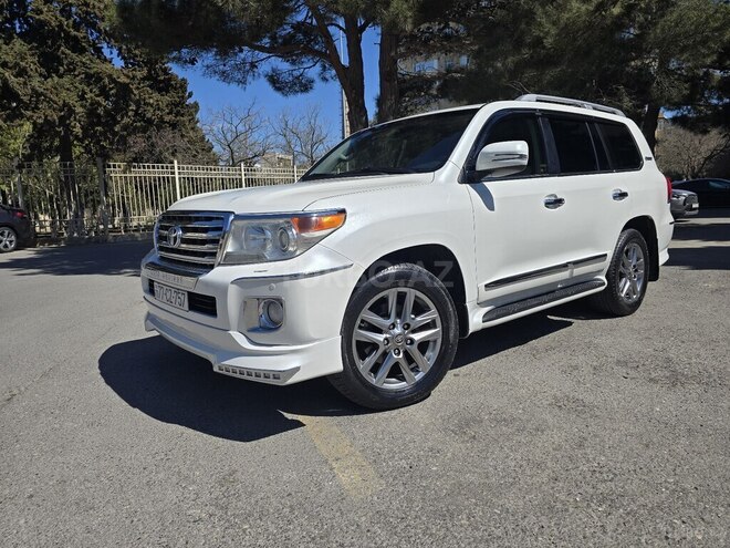 Toyota Land Cruiser-6
