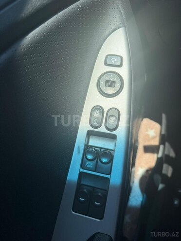 Hyundai Accent-10
