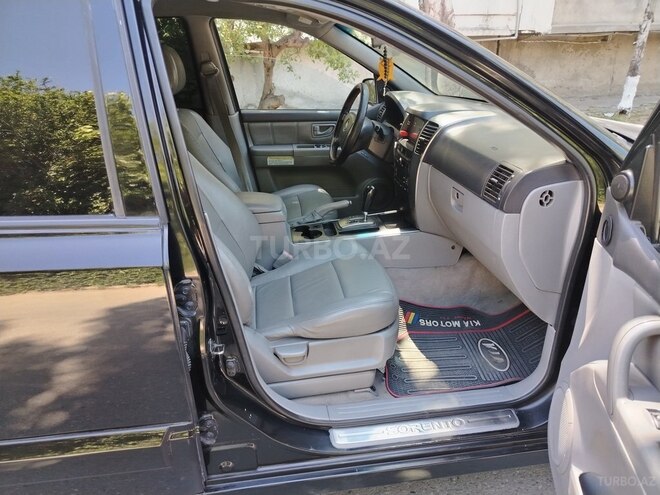 Kia Sorento-10