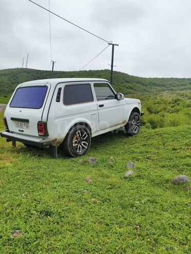 LADA (VAZ) Niva-10