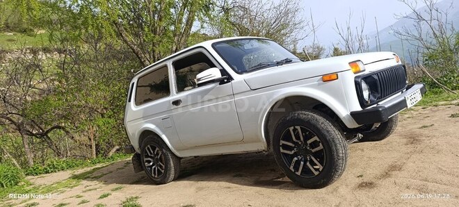 LADA (VAZ) Niva-13