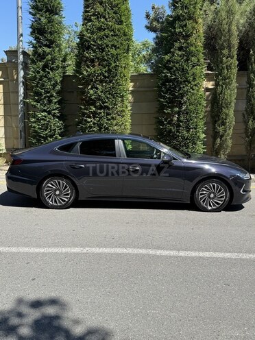 Hyundai Sonata-3