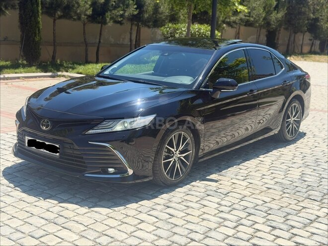 Toyota Camry-3