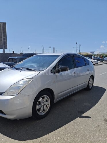 Toyota Prius-6
