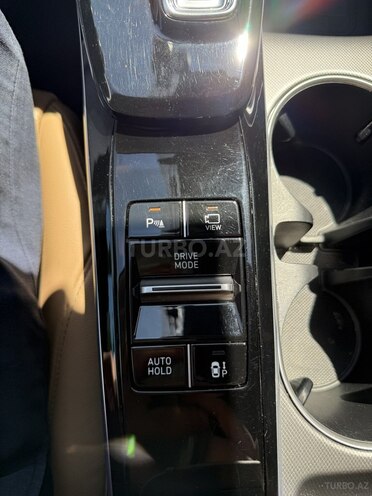 Hyundai Sonata-11