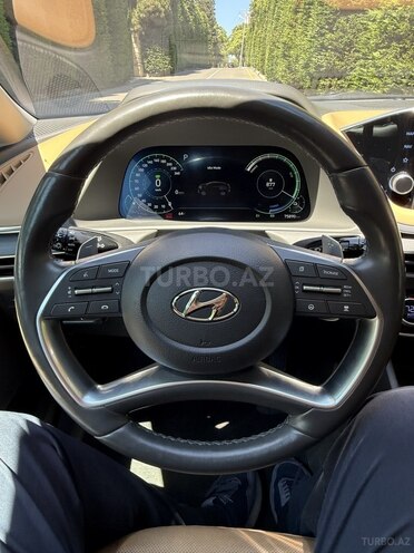 Hyundai Sonata-19