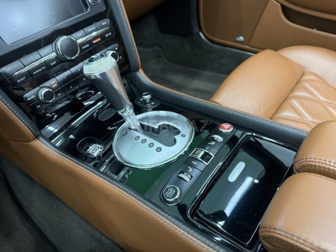 Bentley  2009, 38,600 km - 6.0 l - Bakı