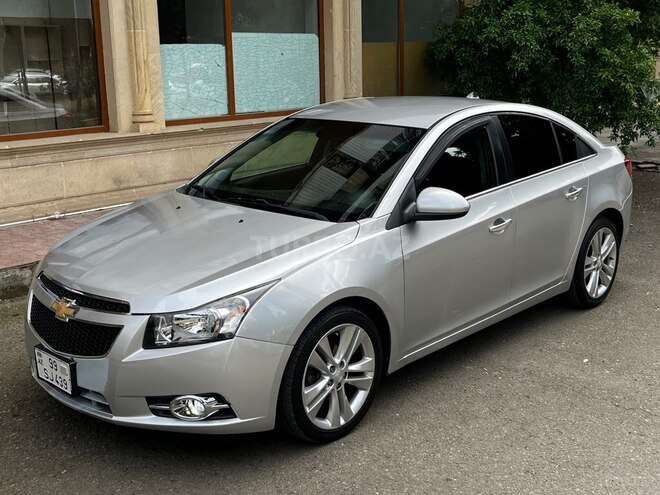 Chevrolet Cruze-5