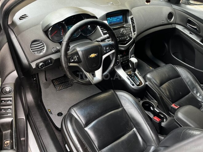 Chevrolet Cruze-8