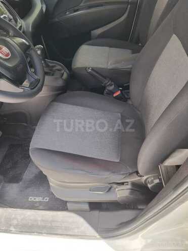 Fiat Doblo-9