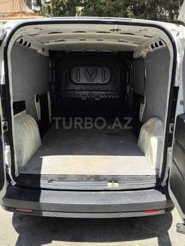 Fiat Doblo-8