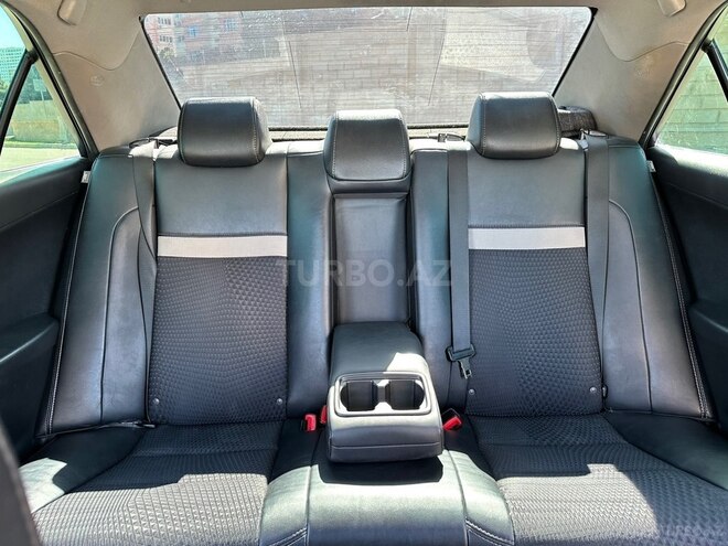 Toyota Camry-18