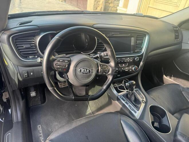 Kia Optima-5