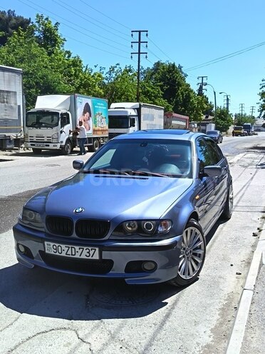 BMW 325-1
