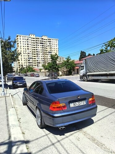BMW 325-4