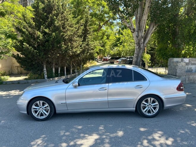 Mercedes E 220-5