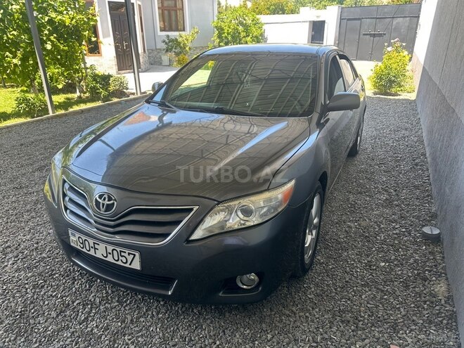 Toyota Camry-4