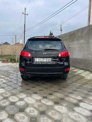 Hyundai Santa Fe-13