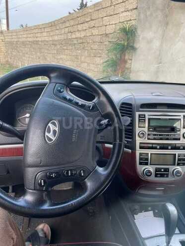 Hyundai Santa Fe-18