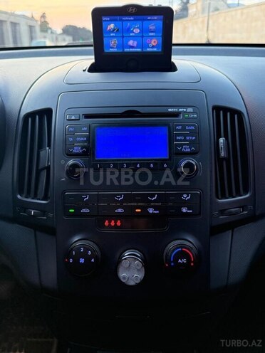 Hyundai i30-10