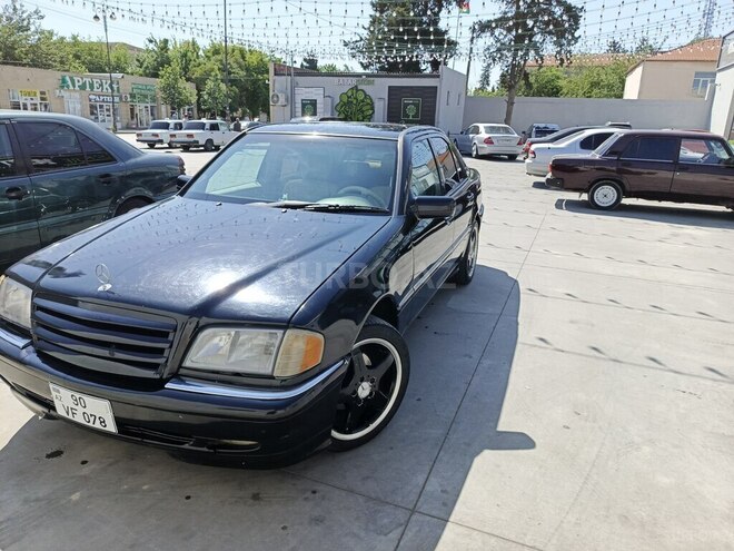Mercedes C 230-3