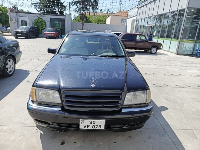 Mercedes C 230-1