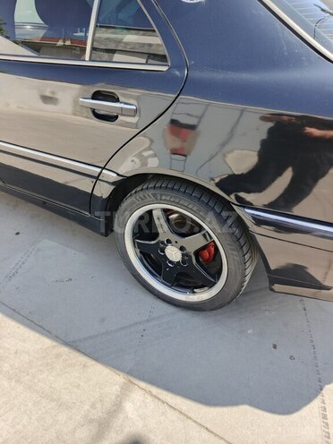 Mercedes C 230-6