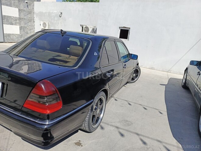 Mercedes C 230-9