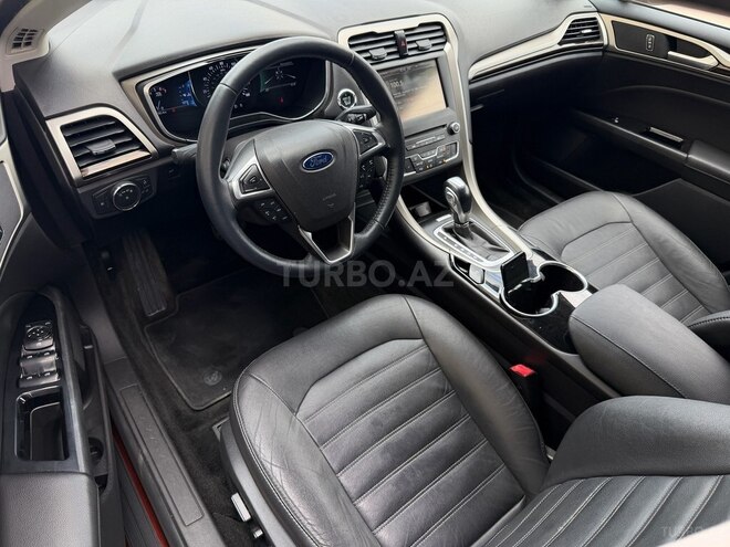 Ford Fusion (North America)-8