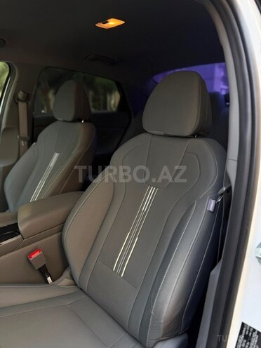 Hyundai Elantra-18