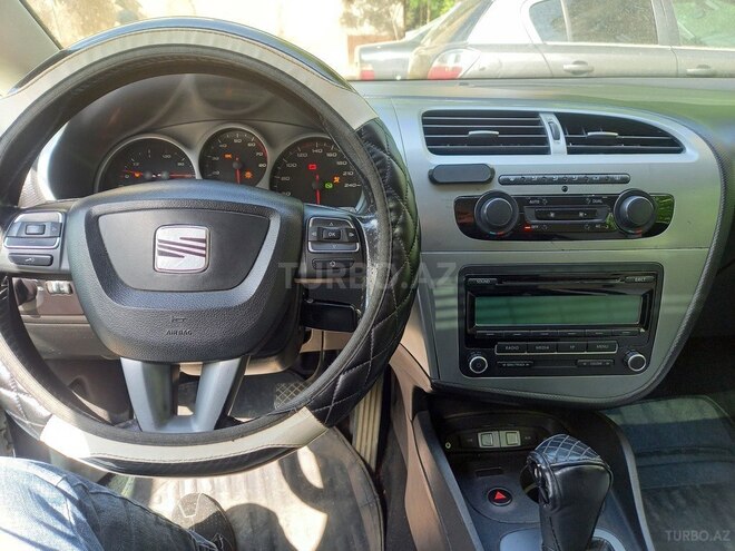 SEAT Leon-3