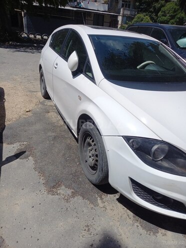 SEAT Leon-5