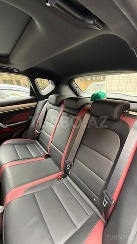 Geely Coolray-10