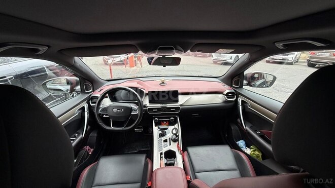 Geely Coolray-2