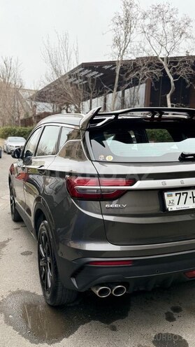 Geely Coolray-7