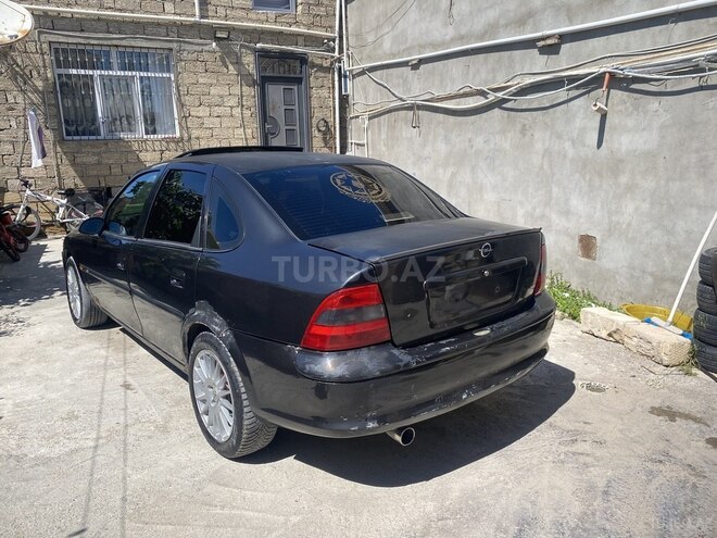 Opel Vectra-8