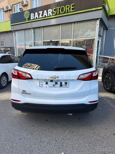 Chevrolet Equinox-7