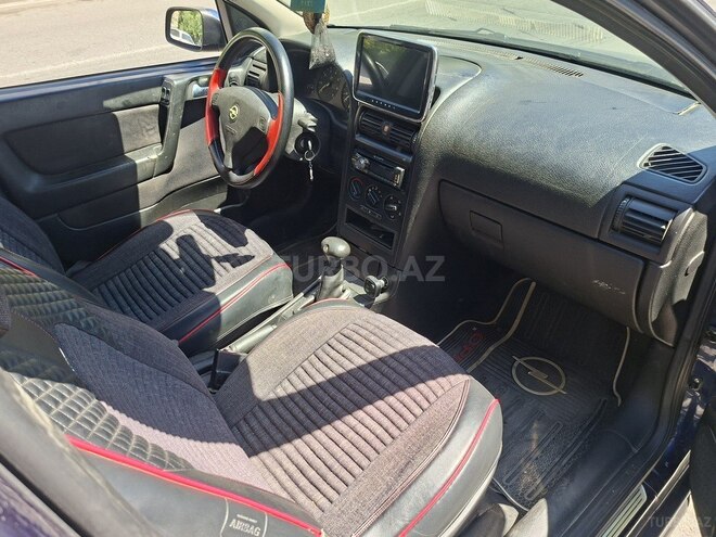 Opel Astra-8