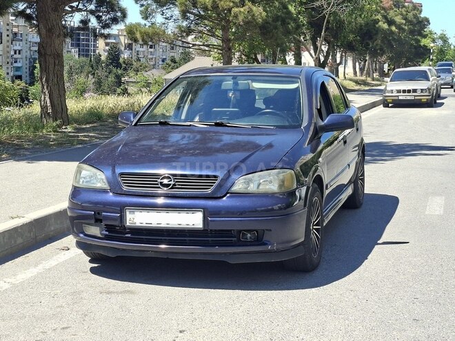 Opel Astra-1