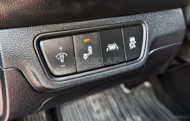 Kia Cerato-12